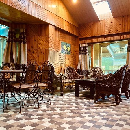 Woods Villa Cottage, Manali Eksteriør bilde