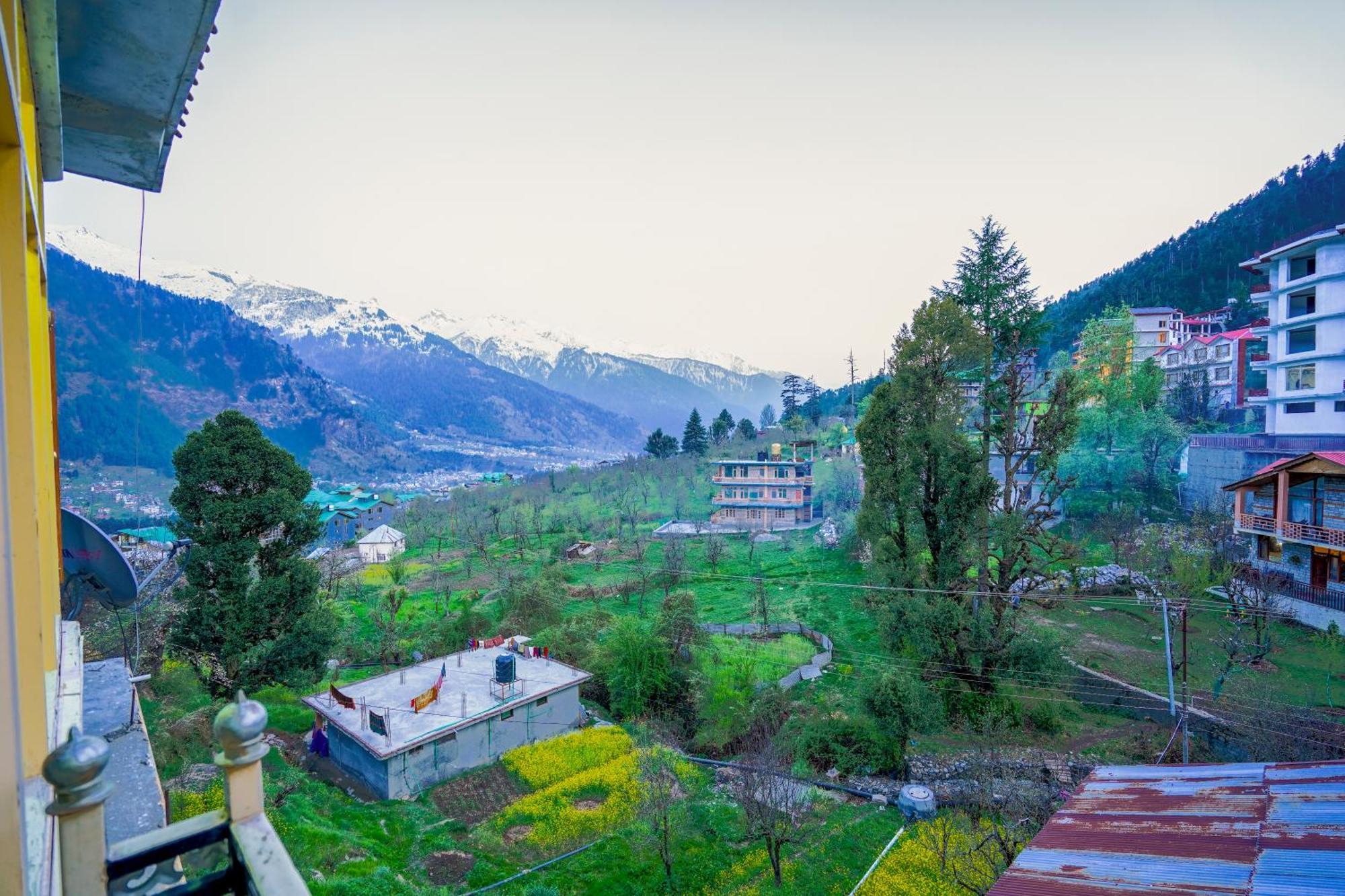 Woods Villa Cottage, Manali Eksteriør bilde