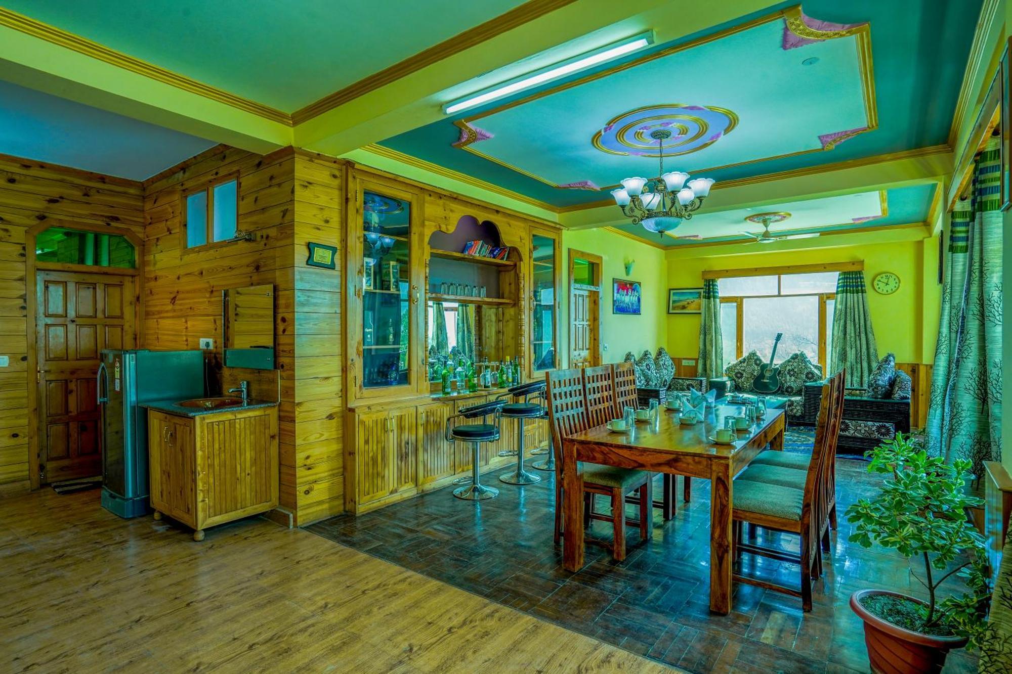 Woods Villa Cottage, Manali Eksteriør bilde
