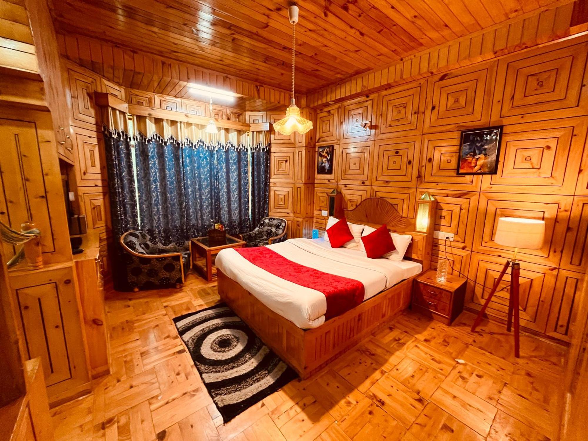 Woods Villa Cottage, Manali Eksteriør bilde