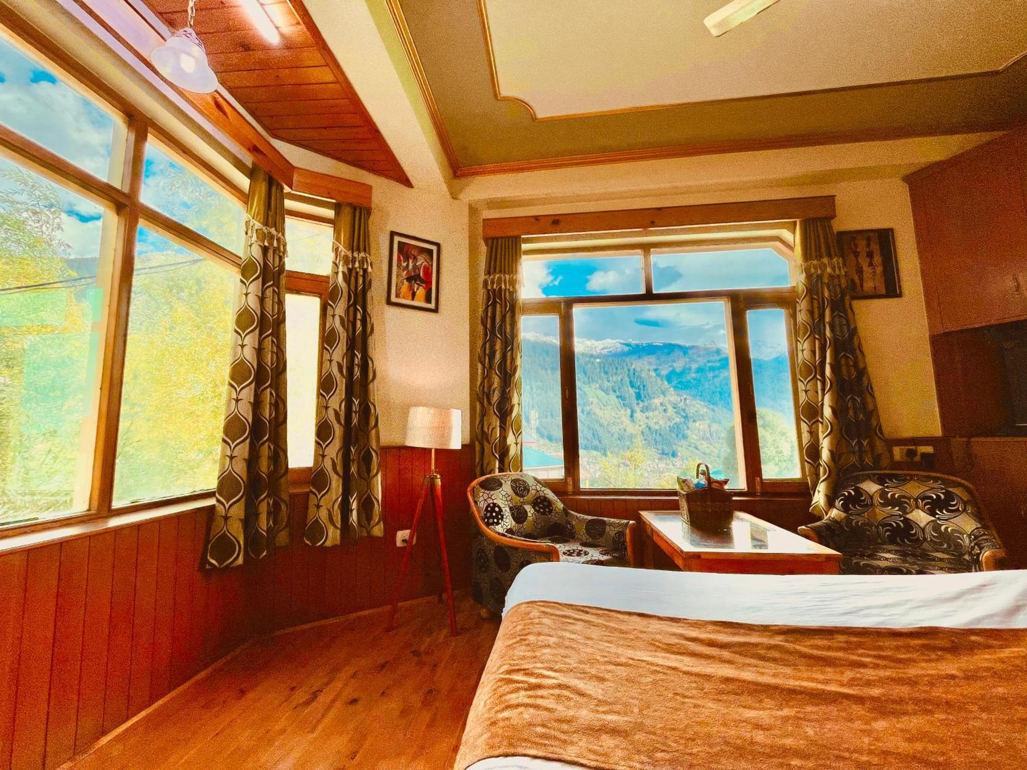 Woods Villa Cottage, Manali Eksteriør bilde