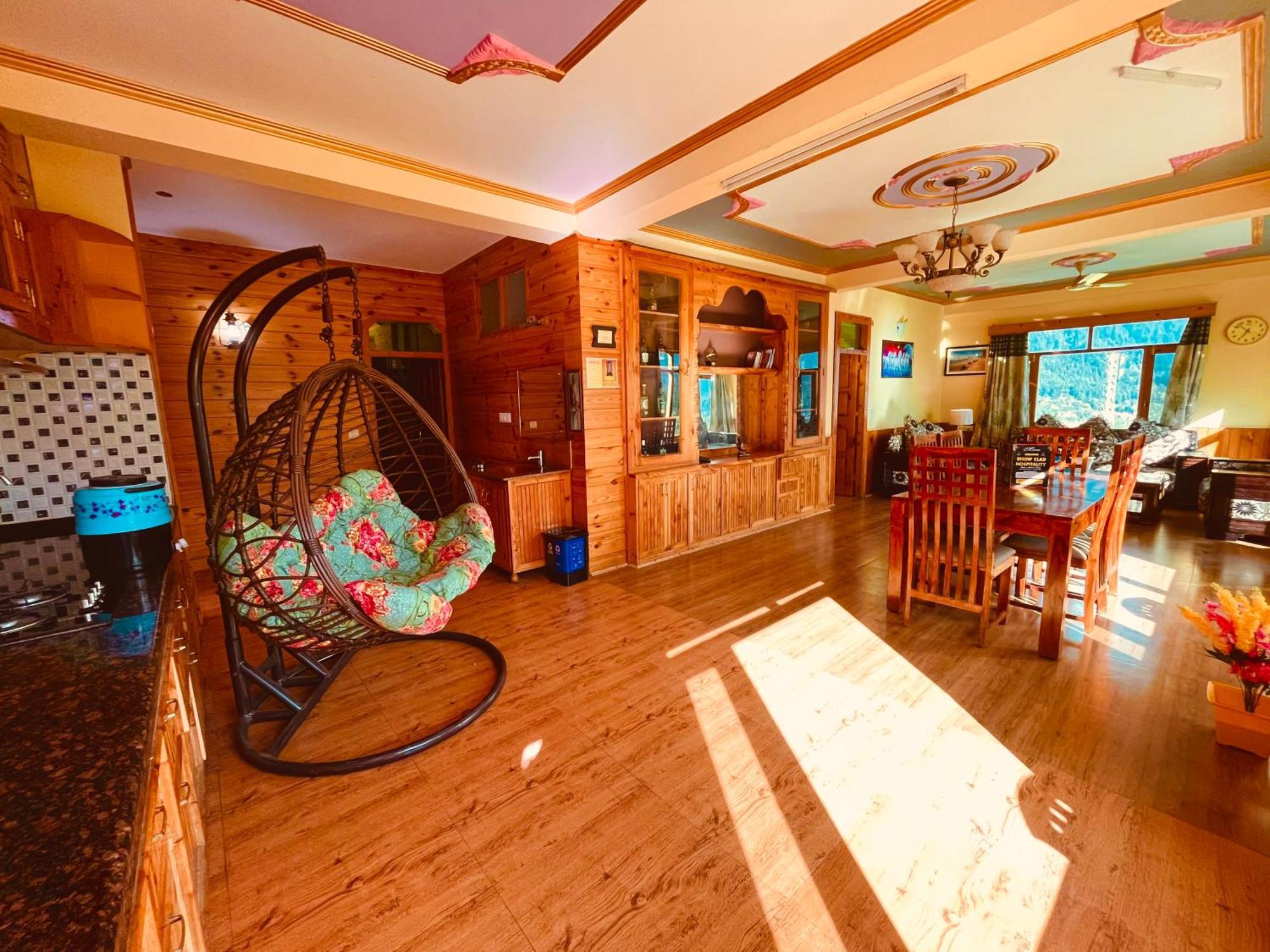 Woods Villa Cottage, Manali Eksteriør bilde