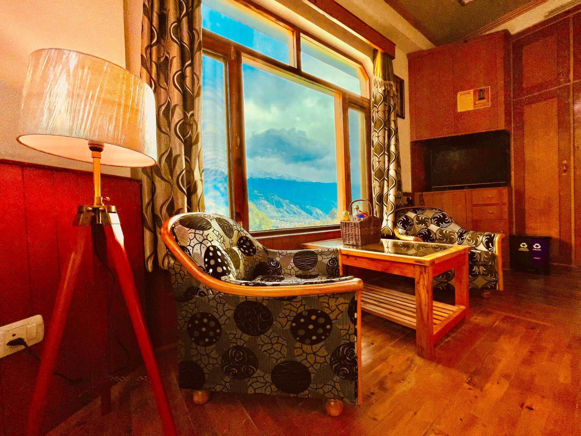 Woods Villa Cottage, Manali Eksteriør bilde