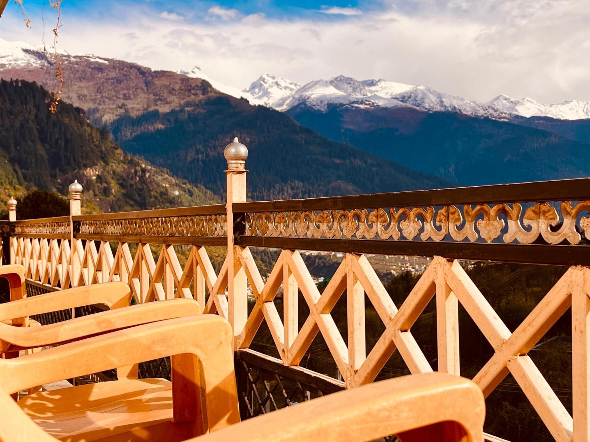 Woods Villa Cottage, Manali Eksteriør bilde