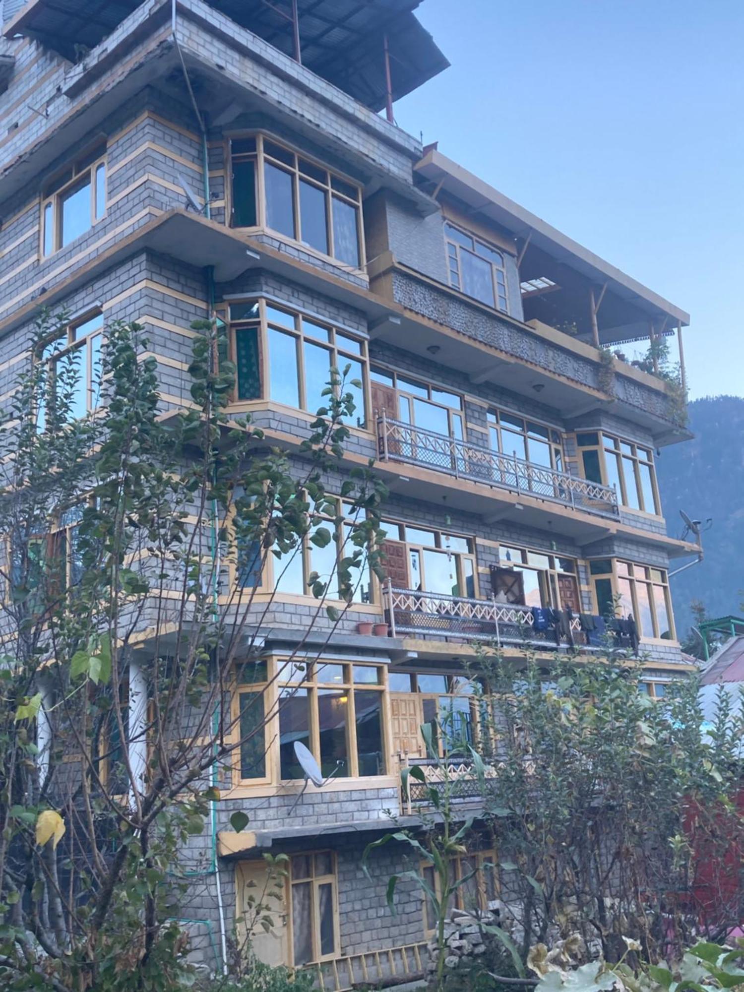 Woods Villa Cottage, Manali Eksteriør bilde